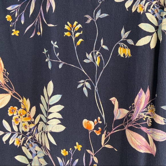 Amour Vert Isabella Silk Jumpsuit (SOLD OUT) - Picture 5 of 6